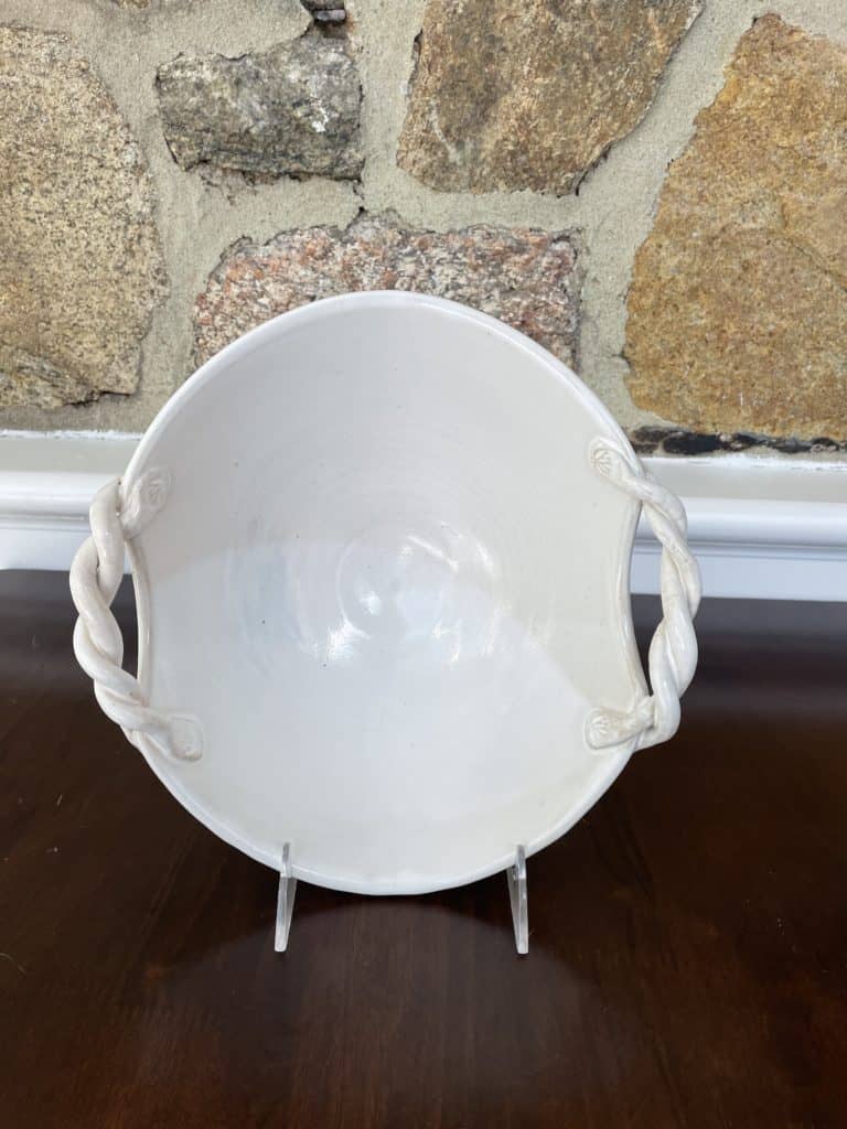 Lace Handle White Bowl